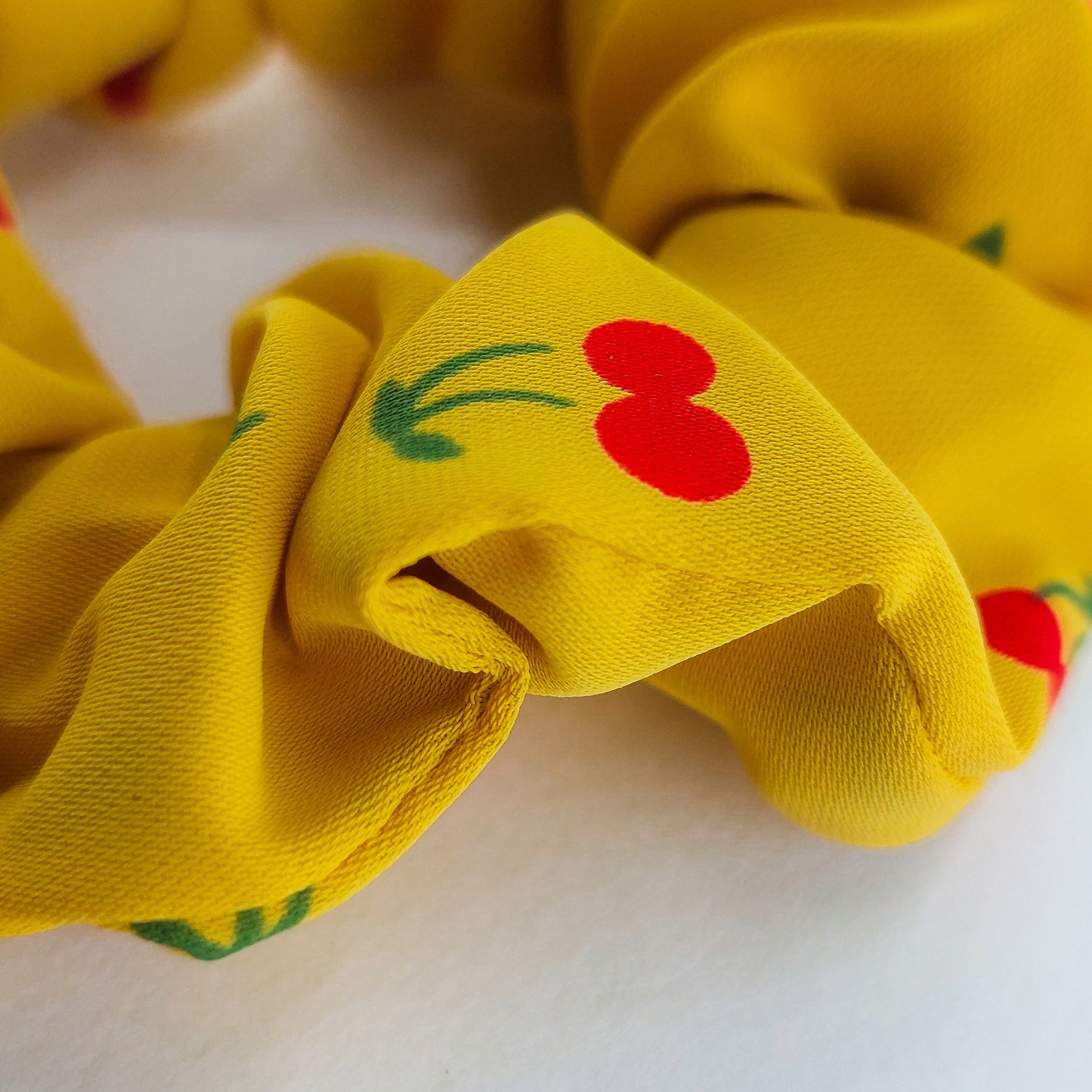Scrunchie de Licra - Cerejas